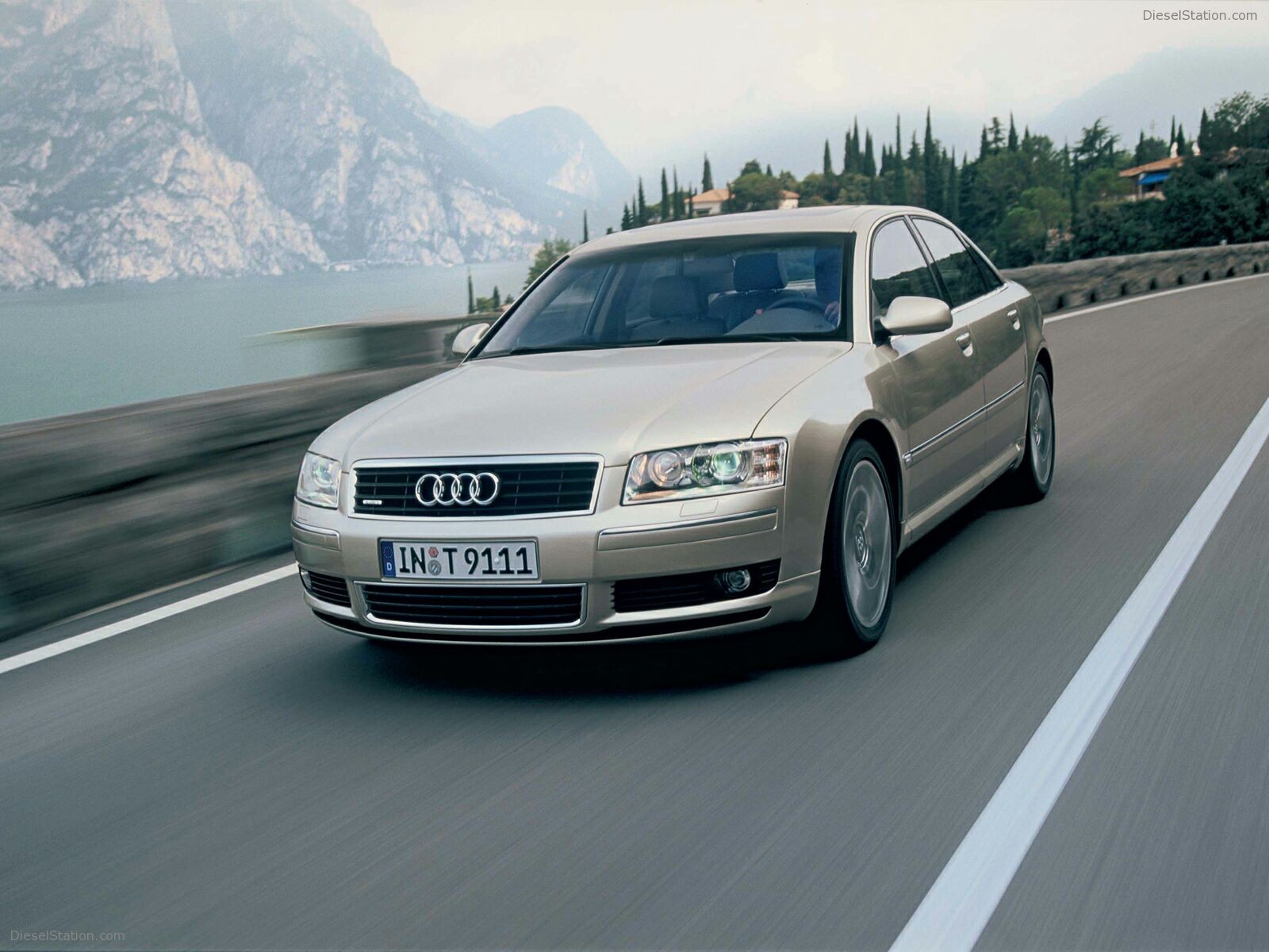 Audi A8 (2004)
